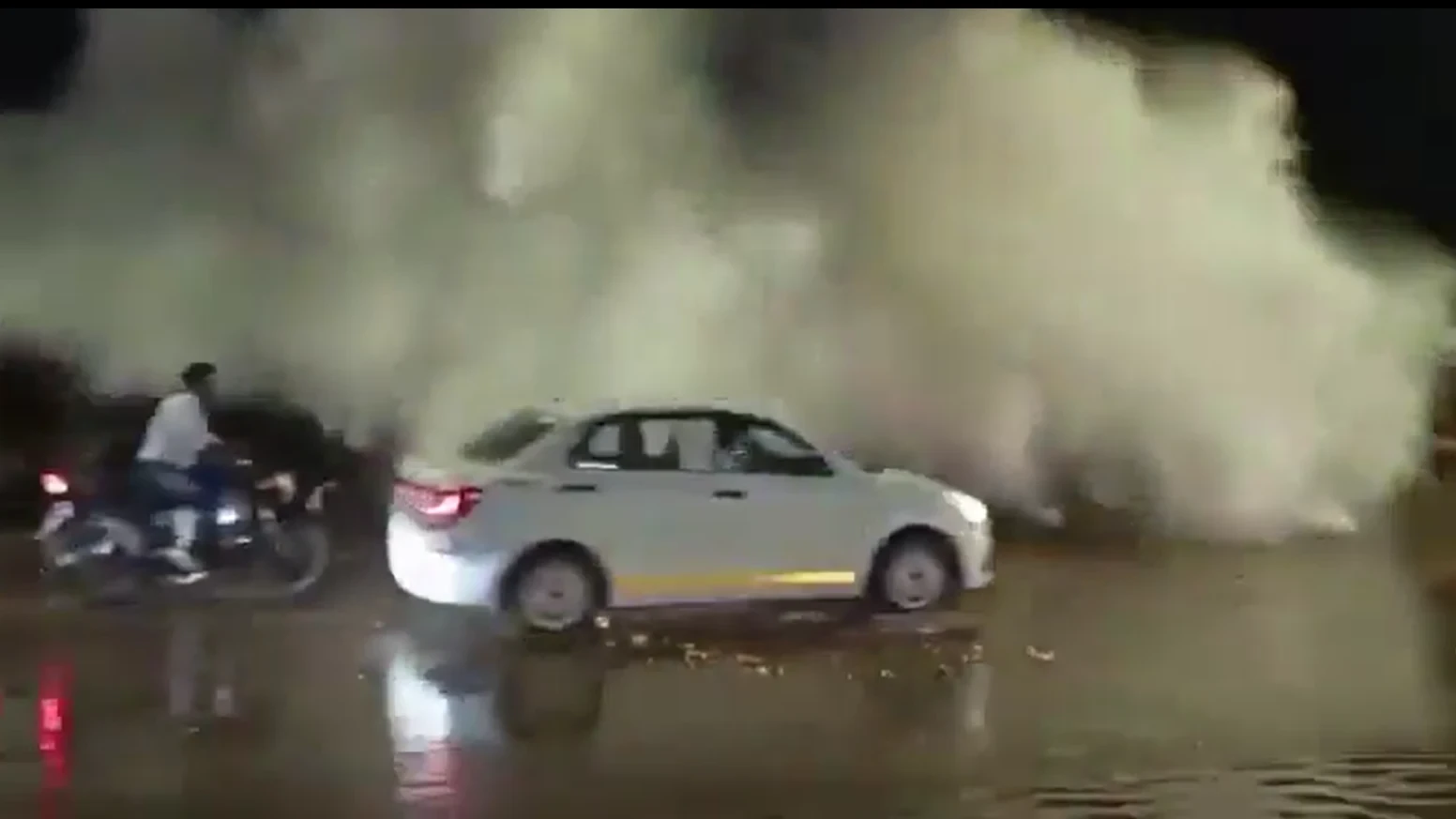 चेन्नई में दिखा चक्रवात 'अर्नब' का असर, एन्नोर तट पर उठीं ऊंची लहरें